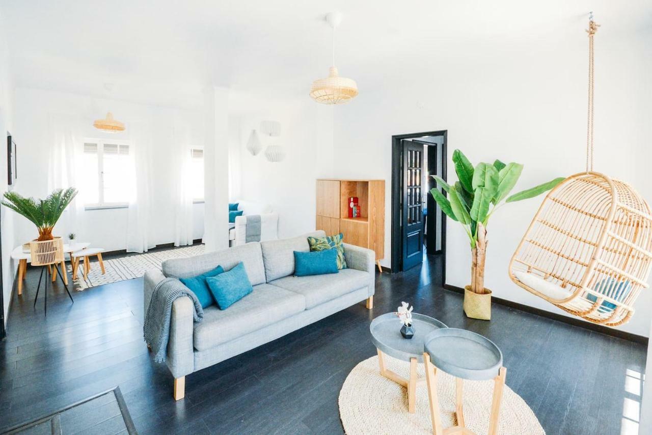 Апартаменты Amazing Seaview With Terrace - 5Min From The Beach Кашкайш Экстерьер фото